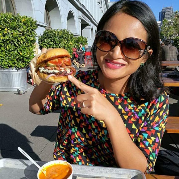 Meet your Posher, Fon - Picture 2 of 6